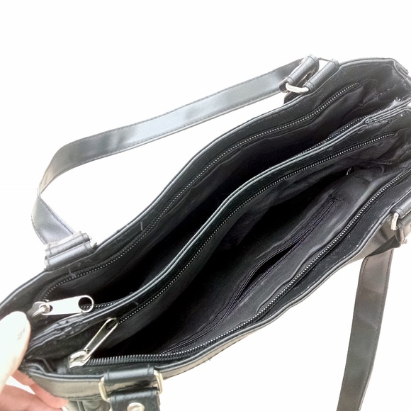 Calfskin Leather Bag - Picture 6 of 8