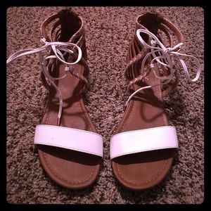 Flat sandals for summer