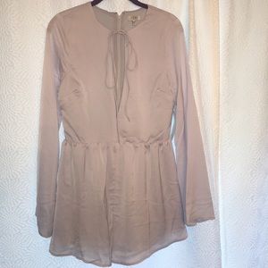 Tobi Long Sleeve Romper (Medium)