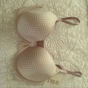 NWT True and Co Demi Bra 32C