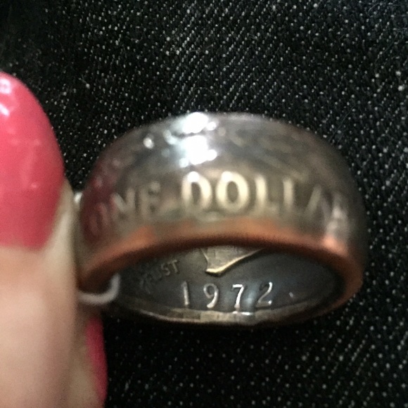 1972 CLAD Ike Silver Dollar Coin Ring - Picture 4 of 6