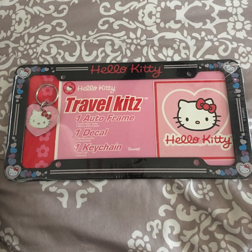 Hello kitty Travel Kit