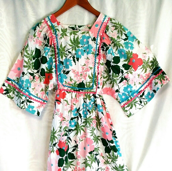 Vintage Dresses & Skirts - Vintage Gilead Floral Peasant Dress