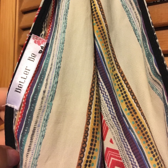 Aztec pattern romper! - Picture 4 of 4