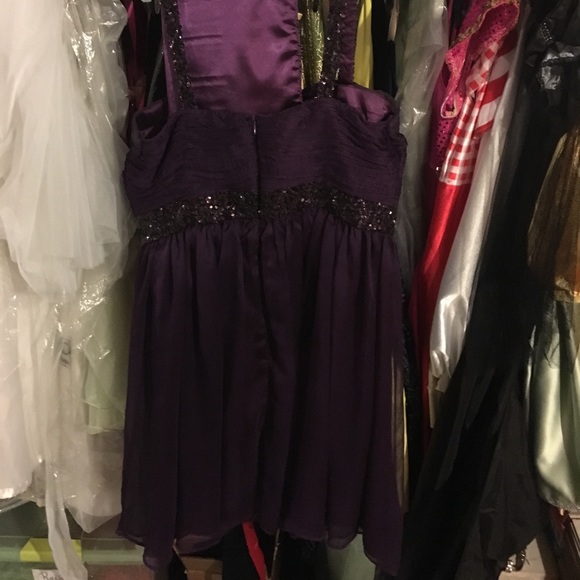 Dress - Picture 2 of 2