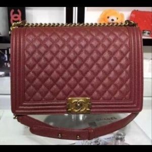 Chanel jumbo lambskin bag