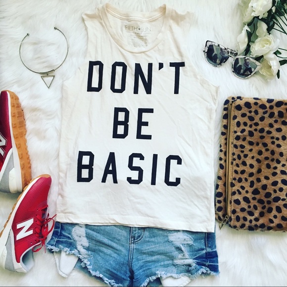 Tops - 🖤 "Don't Be Basic" Tank Top