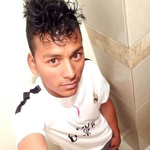 Meet your Posher, Denis