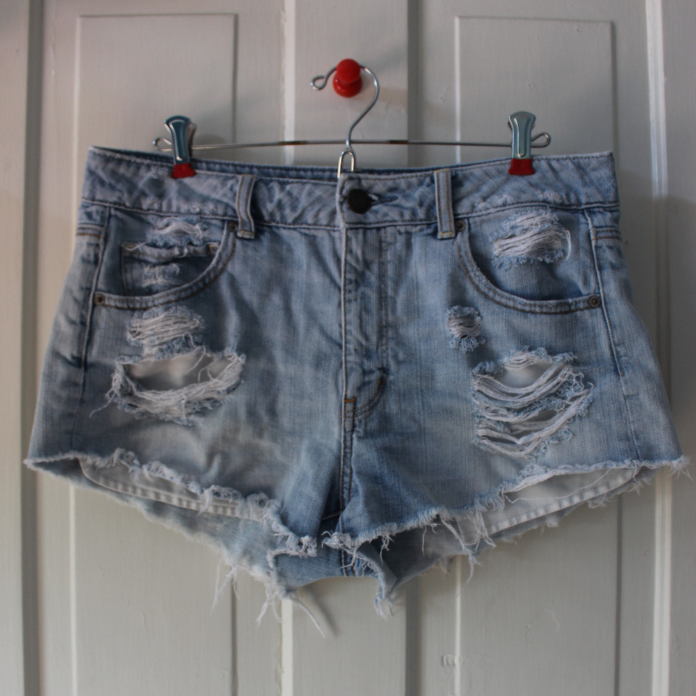 American Eagle High Rise Jean Shorts Sz 12