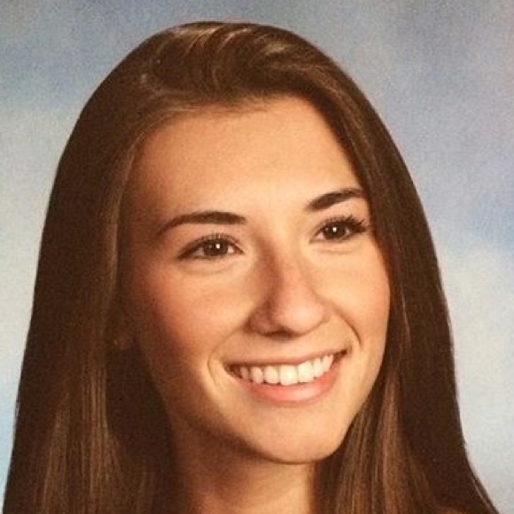 Meet your Posher, Giulia - Picture 1 of 1