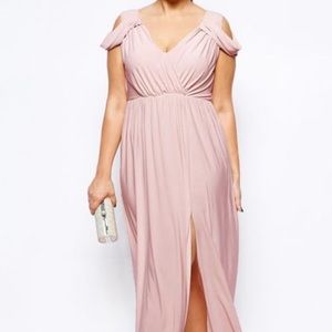 Beautiful pale pink dress 👗