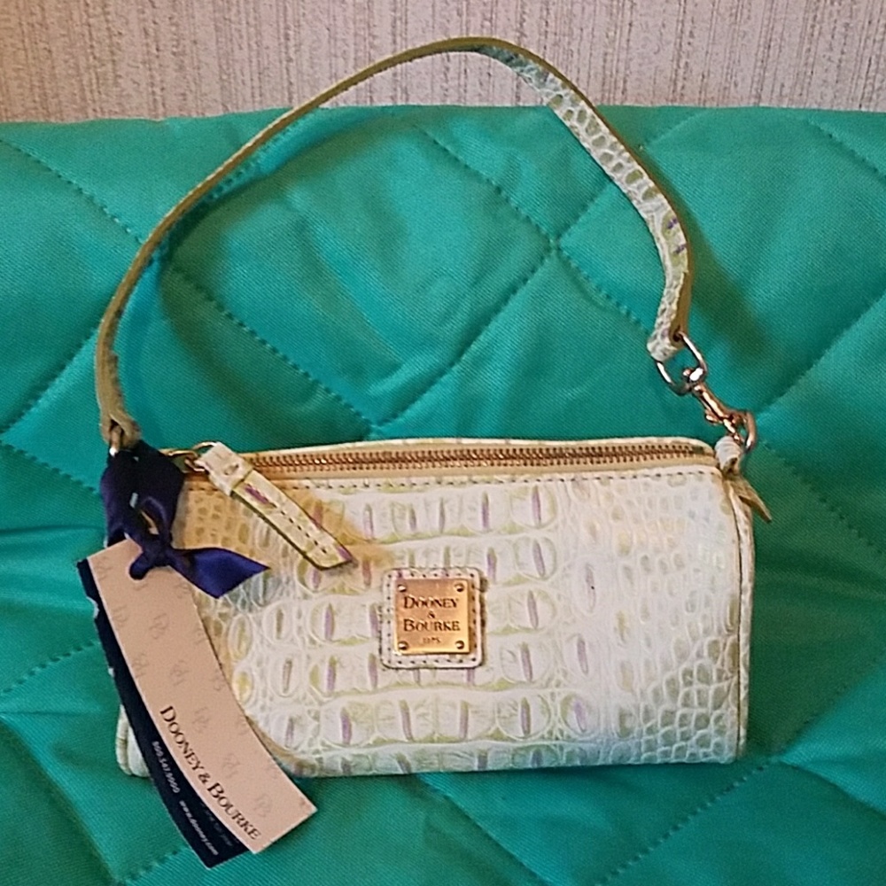 NWT Dooney and Bourke small purse