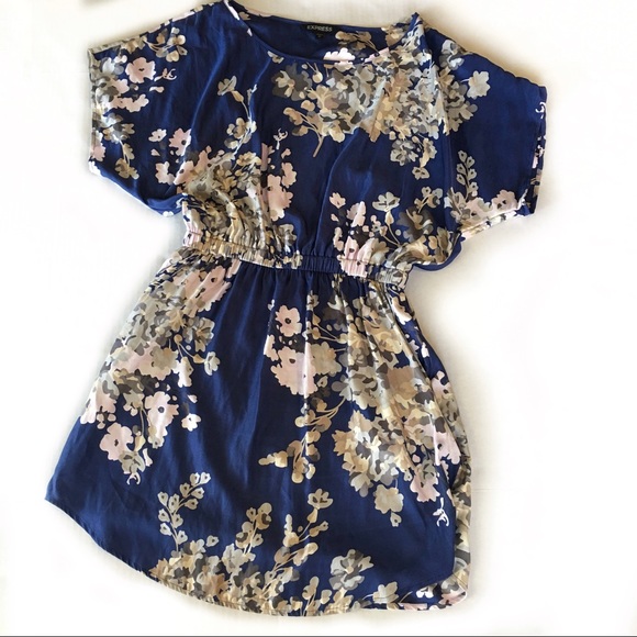 Express Dresses & Skirts - Express navy blue floral casual dress