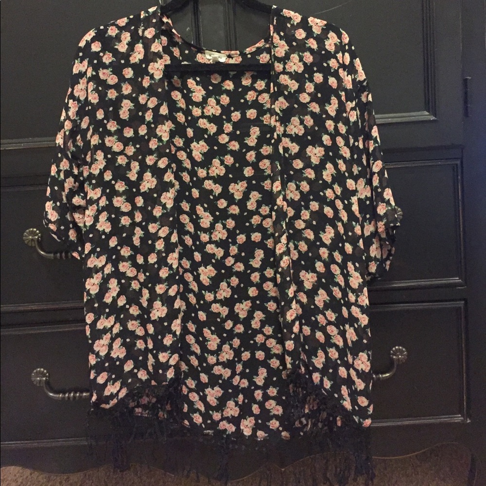 Rose detailed kimono