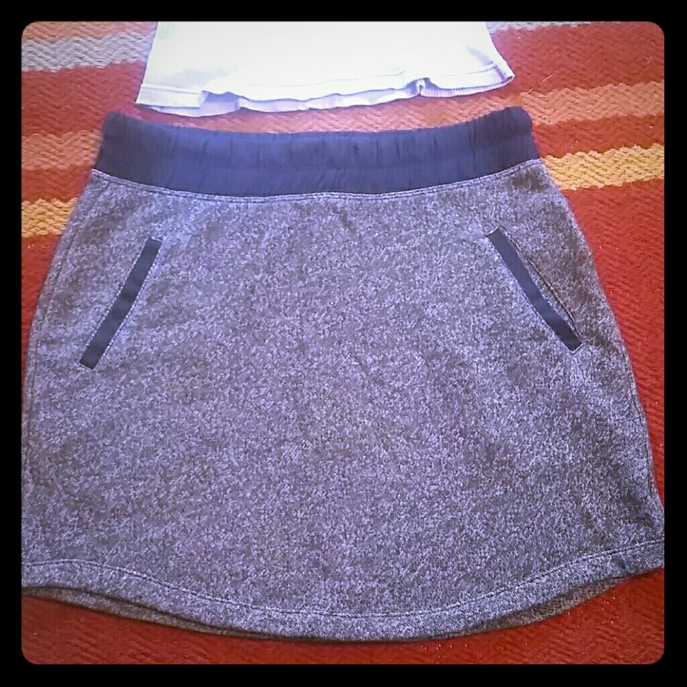 Comfy Old Navy Heather Blue Terry Skirt