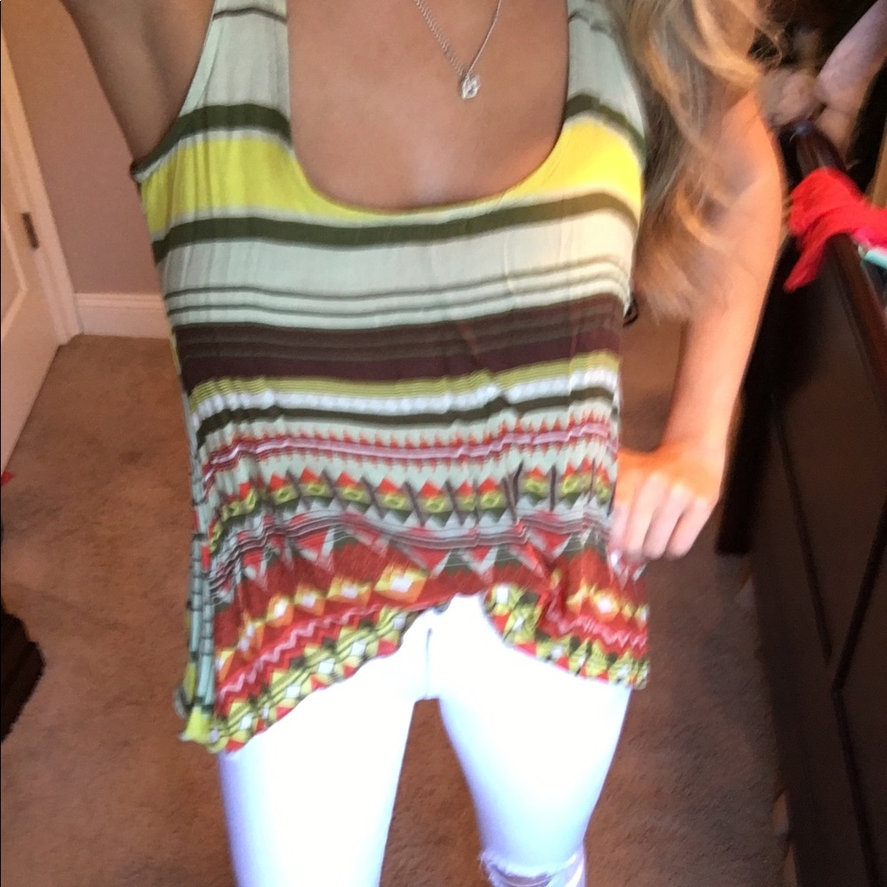 Cute blouse!