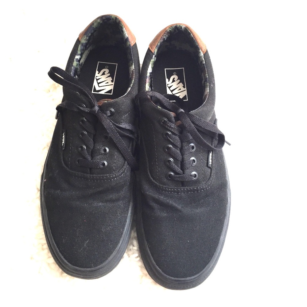 VANS BNWT Men's Shoes - Size 10