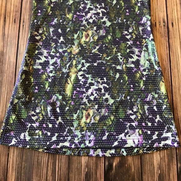 Lululemon Athletica - Picture 5 of 6