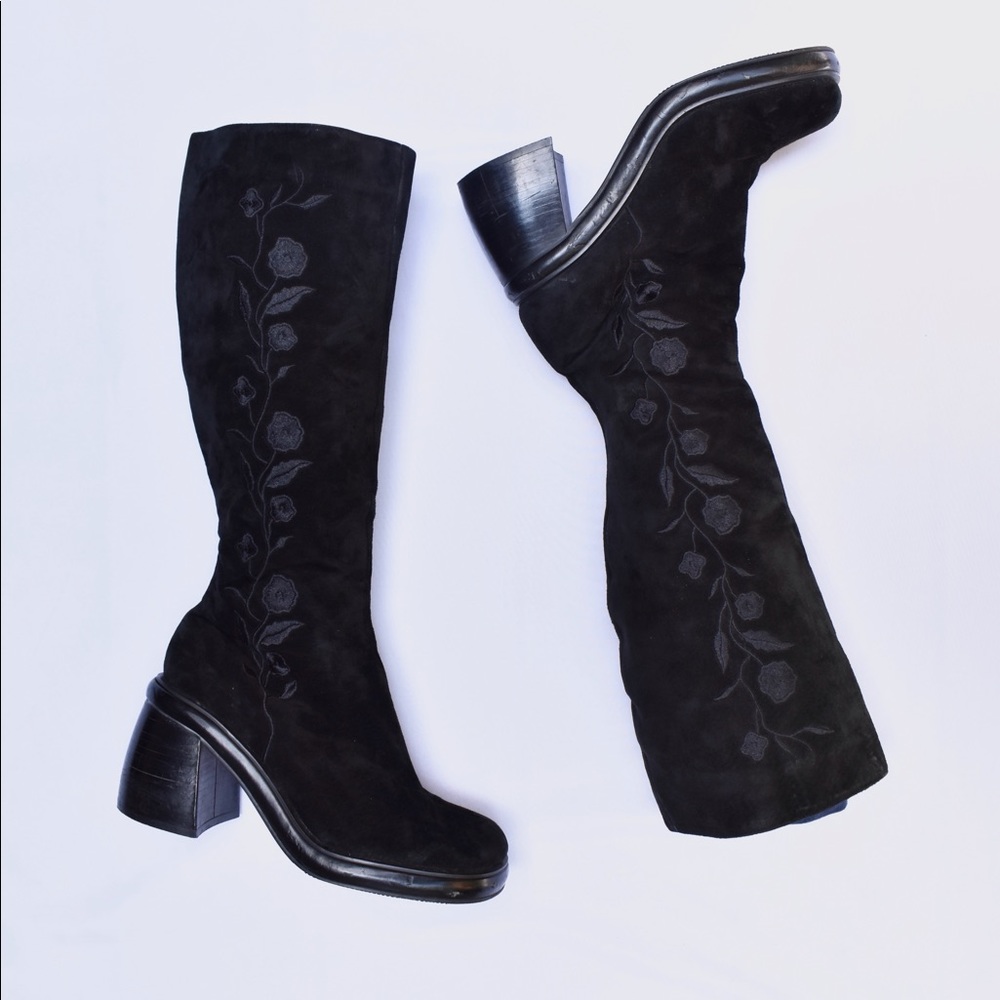 Tall Vintage Floral Detail Boots