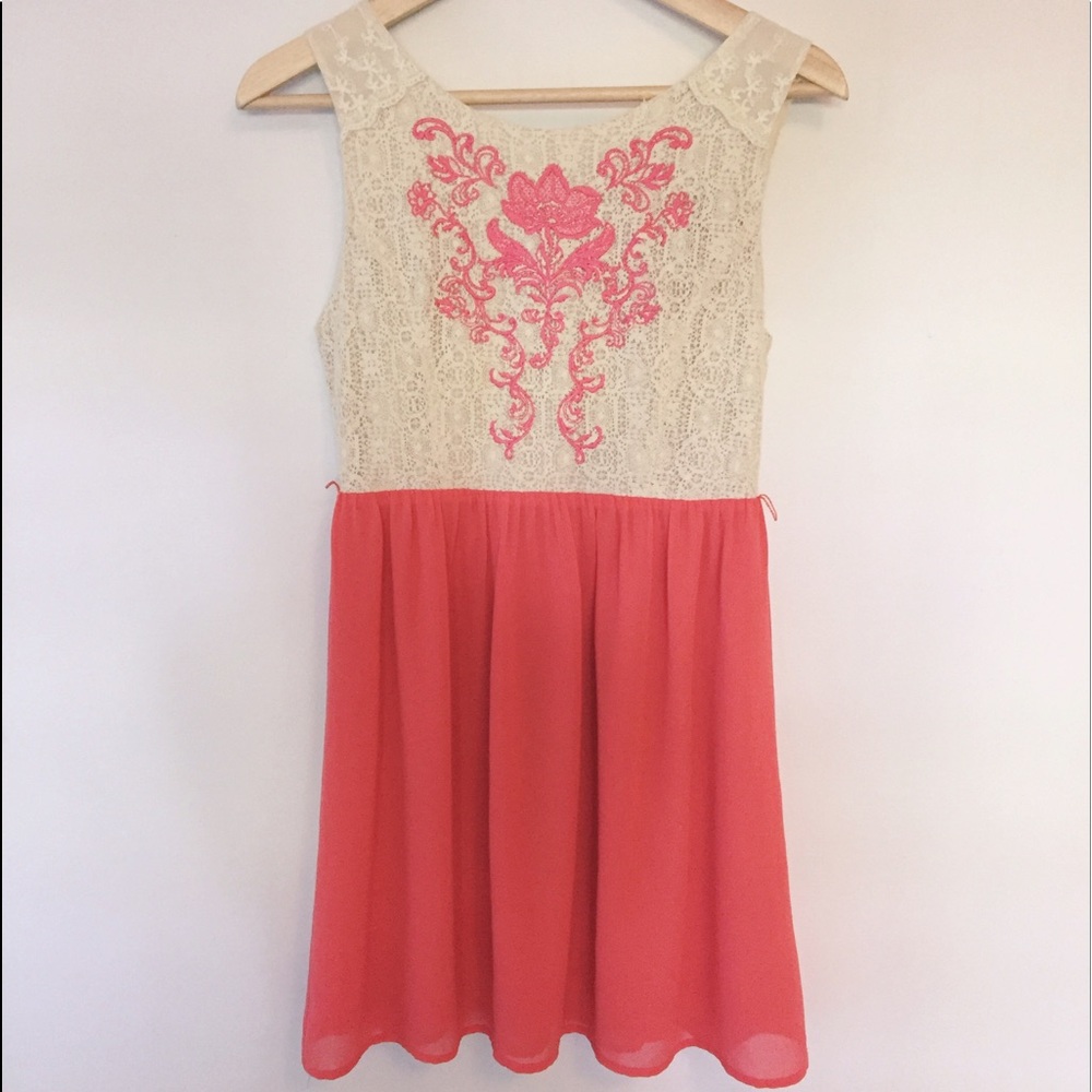 Flying Tomato dress