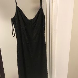 💋❤️Little black dress! Slip like dress with beading. Size L