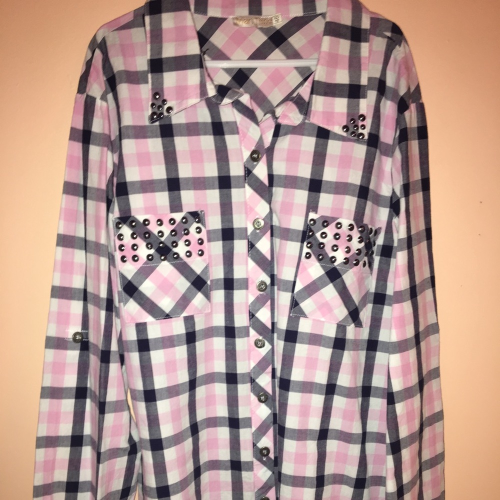 Plaid black and pink Flannel shirt