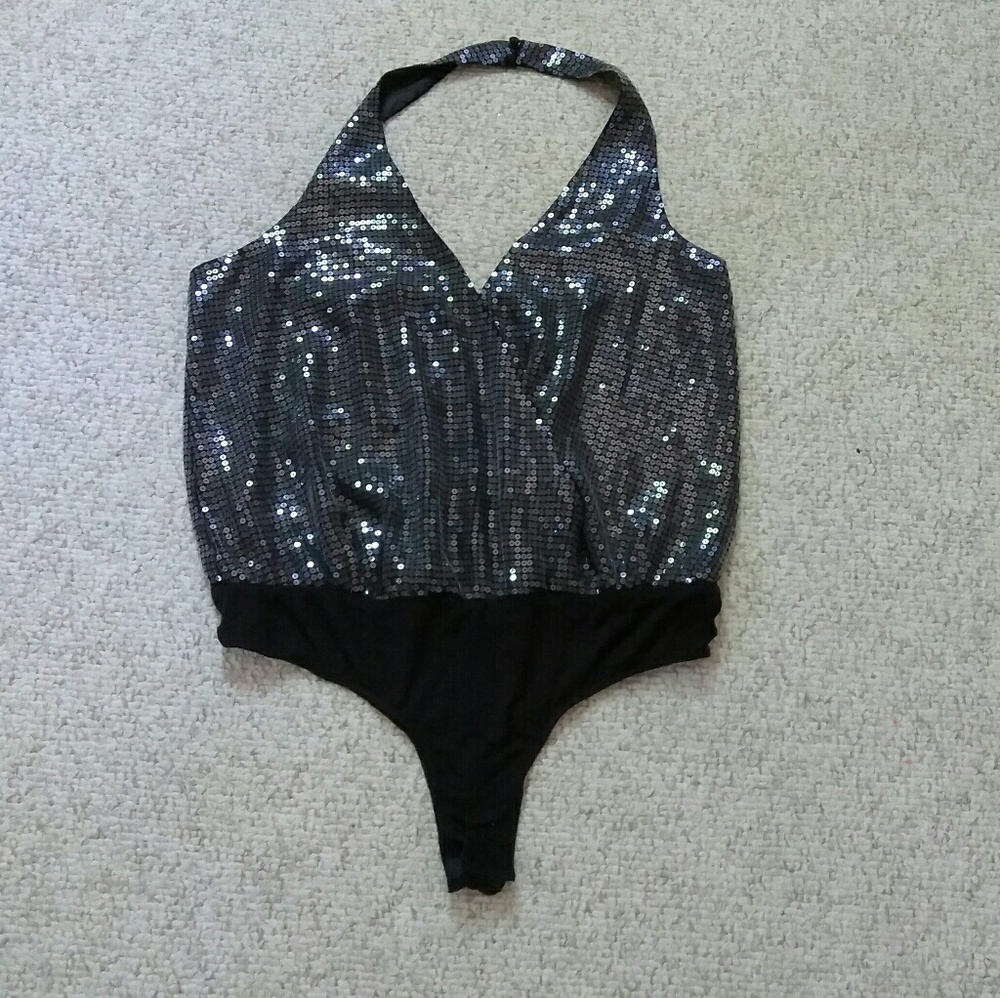Black sequins top