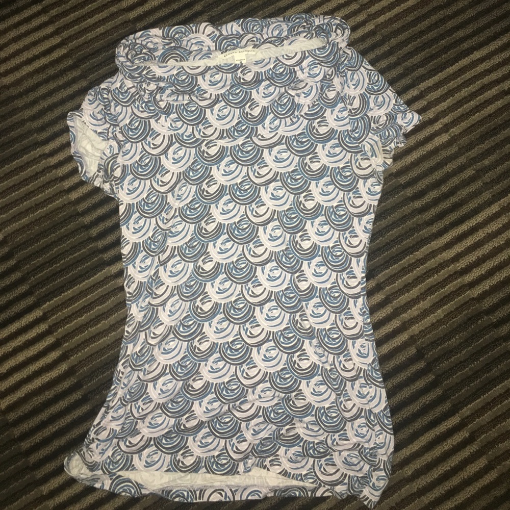 Banana Republic scoop neck blouse
