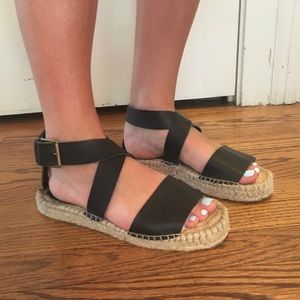 forever 21 Black Platform Espadrille Sandals