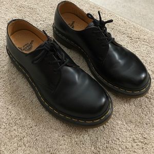 Dr. Martens 3-eye black oxford shoes