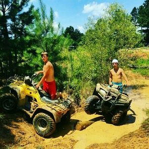 Meet your Posher, Jonathan