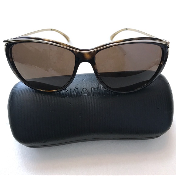 CHANEL Accessories - Chanel 5179 Cat Eye Sunglasses