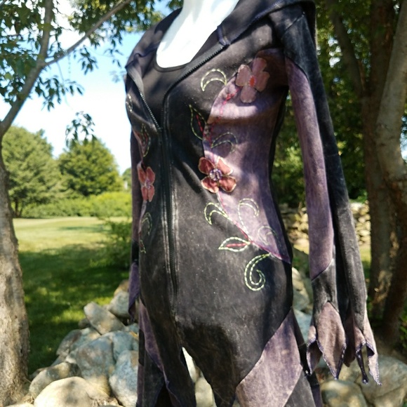 jacket - Picture 2 of 3