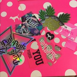 ⭐️💕VS PINK💕⭐️GIFT CARDS🎁🛍COLLECTABLES🎉FUN❣️❣️