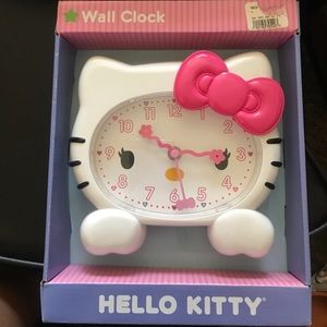 Hello Kitty wall clock