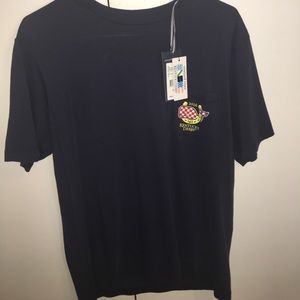 Kentucky derby edition vineyard vines tshirt