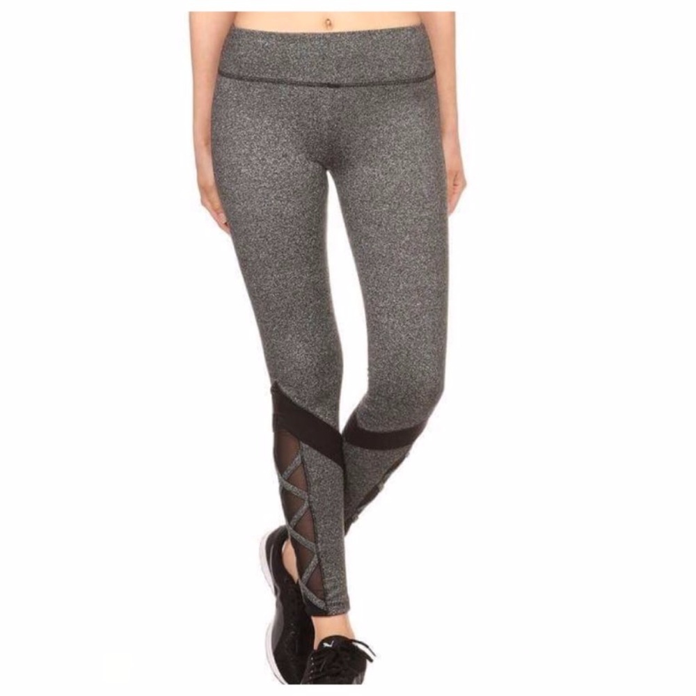 Brush Mesh Criss cross Workout/ Yoga Pants - Picture 3 of 4