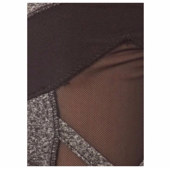 Brush Mesh Criss cross Workout/ Yoga Pants - Picture 2 of 4