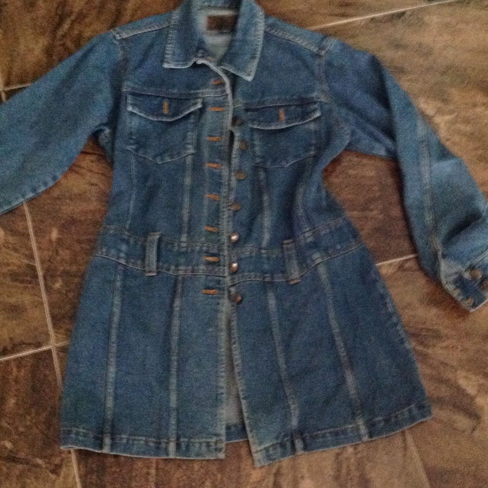 Light jacket. - Picture 2 of 2