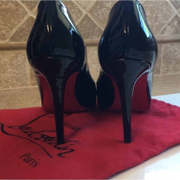 💯 authentic Christian Louboutin Pumps - Picture 2 of 5