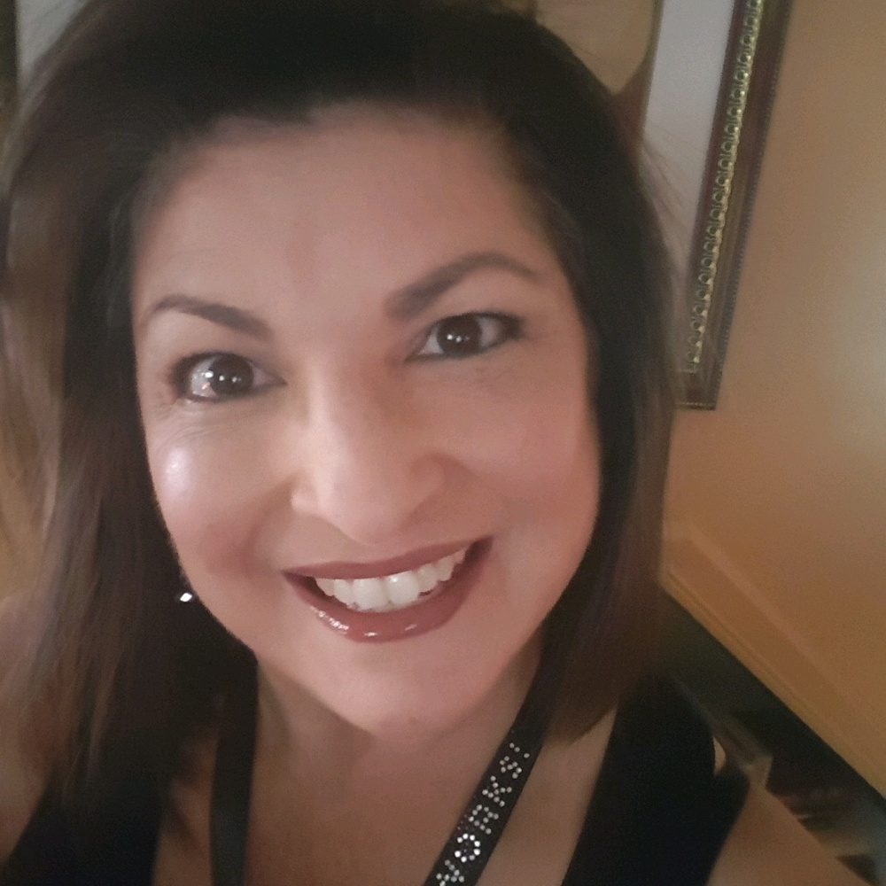 Meet your Posher, Myrna