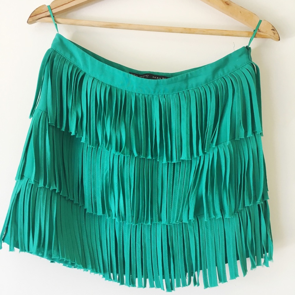 Green layers skirt by Zara