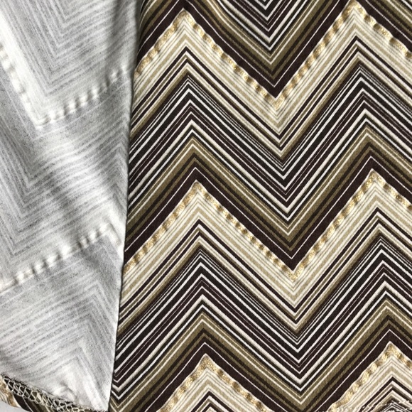 NAF NAF FAUX WRAP DRESS. - Picture 7 of 8