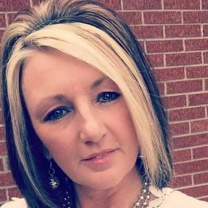 Meet your Posher, Carla