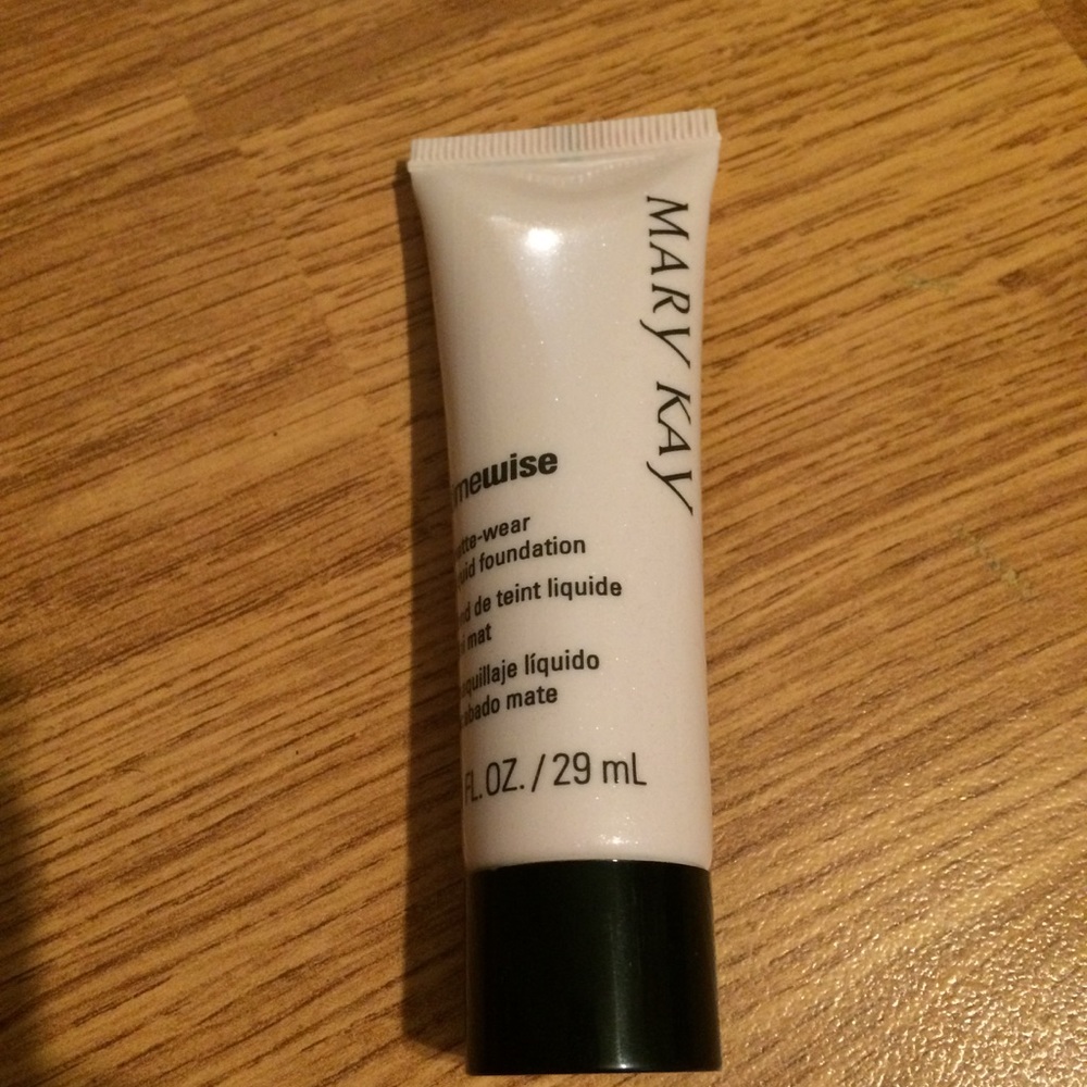 🔥SALE!!!🔥MARY KAY TIME WISE FOUNDATION