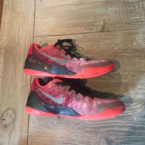 Kobe 9 Premium Gym Red