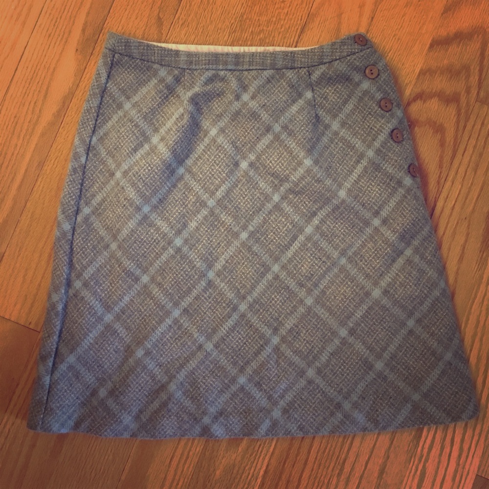 Plaid gray skirt