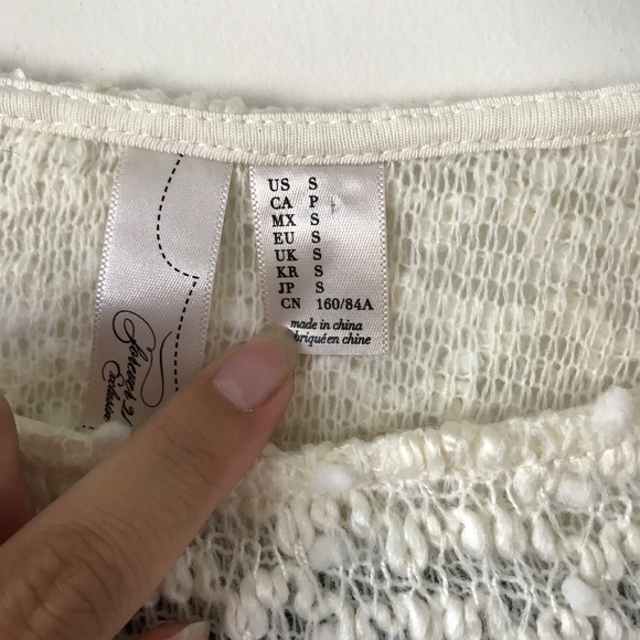 NWT Forever 21 Cream Lace Sweater - Picture 3 of 5