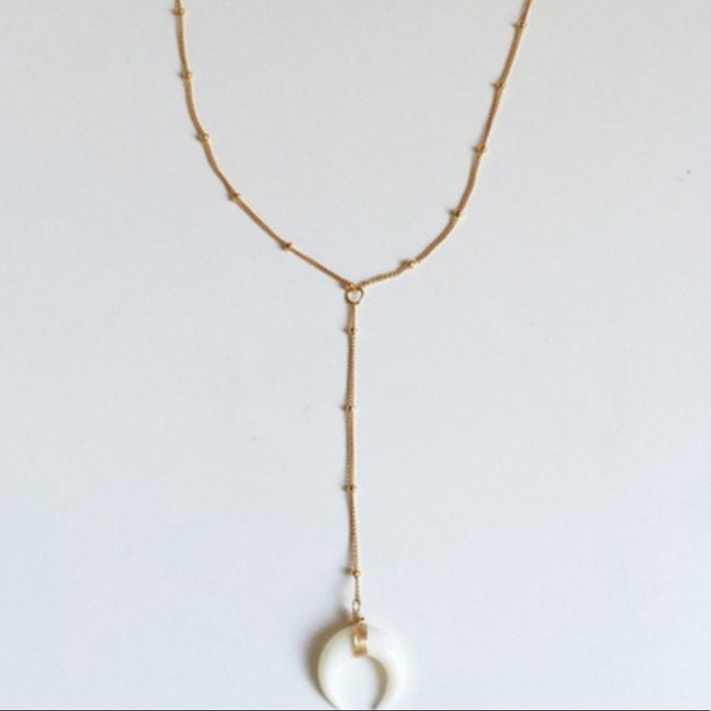 💋LAST ONE💋Delicate white horn gold necklace NWOT