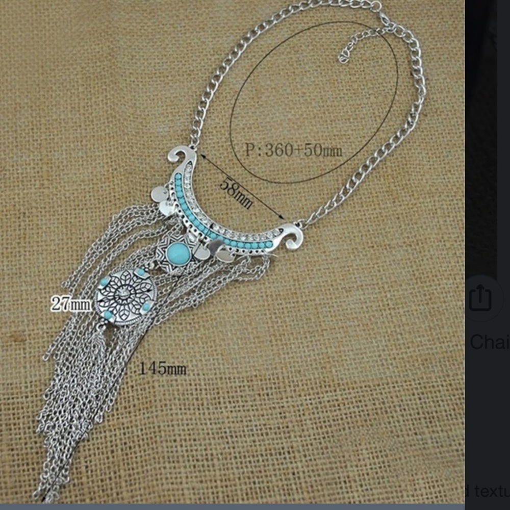 New statement necklace - Picture 3 of 4
